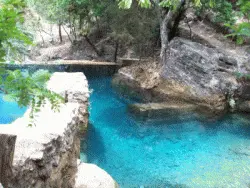 Yi aꞌ na itzꞌij tzi san wan/ Nacimiento Río san Juan